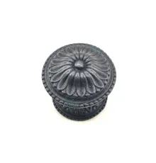 Antika Tarz Dekoratif Pirinç Papatya Kapı Babası - 73mm, Oksit
