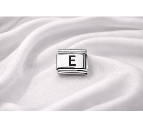 Nomination Uyumlu E Harfi Charm – Çelik Harfli Bileklik Aksesuarı ,Kişiye Özel Modüler Takı