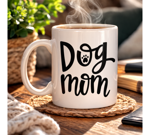 Dog Mom Yazılı Porselen Kupa MODEL 180 – Köpek Severlere Özel Tasarım Kahve Kupası – Sevimli Pati Desenli Hediye Kupa