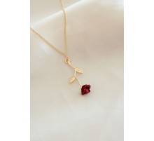 Kırmızı Gül Figürlü Kolye