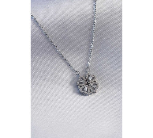 316L Çelik Gümüş Renk Açılır Yonca Model Kadın Kolye