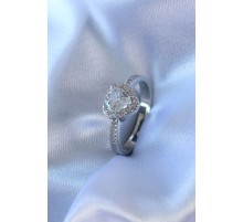 Gümüş Renk Kalp Zirkon Taşlı Charm Model Pirinç Kadın Yüzük