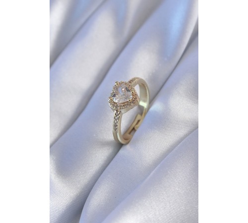 Gold Renk Zirkon Taşlı Kalp Model Pirinç Charm Kadın Yüzük Gold Renk Zirkon Taşlı Kalp Model Pirinç Charm Kadın Yüzük