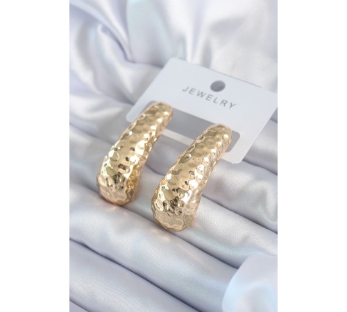 Gold Renk İşleme Detay Pirinç Kadın Küpe Gold Renk İşleme Detay Pirinç Kadın Küpe