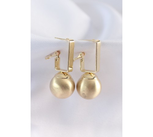 Pirinç Gold Renk Dikdörtgen Detay Oval Küpe Pirinç Gold Renk Dikdörtgen Detay Oval Küpe