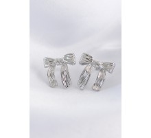 Pirinç Gümüş Renk Çizgi Detay Fiyonk Küpe