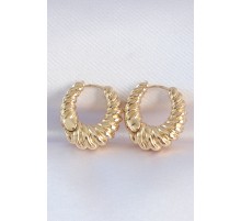 Pirinç Gold Renk Tırtık Detay Bombeli Halka Küpe