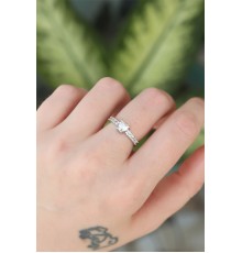 Pirinç Gümüş Renk Ayarlanabilir Zirkon Taşlı Minimal Kalp Yüzük