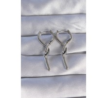 Pirinç Gümüş Renk Sarmal Çubuk Tasarımlı Uzun Küpe