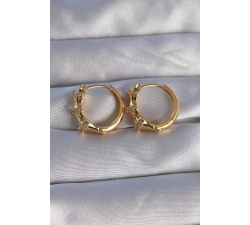 Pirinç Gold Renk Kabartmalı Zirkon Taşlı Oval Model Küpe Pirinç Gold Renk Kabartmalı Zirkon Taşlı Oval Model Küpe