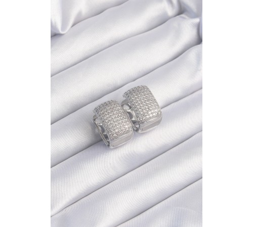 Pirinç Gümüş Renk Zirkon Taşlı Minimal Halka Küpe Pirinç Gümüş Renk Zirkon Taşlı Minimal Halka Küpe