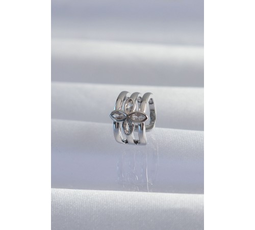 Pirinç Gümüş Renk Yonca Earcuff Küpe Pirinç Gümüş Renk Yonca Earcuff Küpe