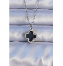 316L Çelik Gümüş Renk Siyah Mineli Zirkon Taşlı Yonca Figürlü Kolye