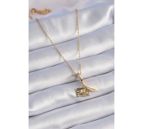 316L Çelik Gold Renk Kalp Detay Mektup Figür Charm Model Kadın Kolye 316L Çelik Gold Renk Kalp Detay Mektup Figür Charm Model Kadın Kolye
