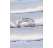 Pirinç Gümüş Renk Zirkon Taşlı Kalp Model Kadın Yüzük