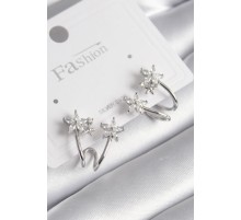 Pirinç Gümüş Renk Zirkon Taşlı Çiçek Model Kadın Küpe