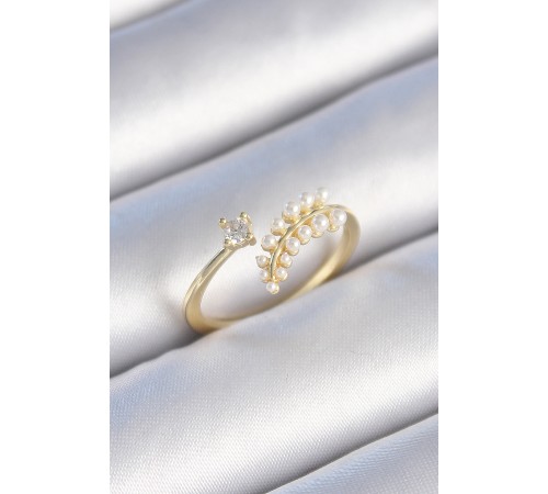 Pirinç Gold Renk Zirkon Taşlı İncili Yaprak Model Kadın Yüzük Pirinç Gold Renk Zirkon Taşlı İncili Yaprak Model Kadın Yüzük
