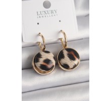 Pirinç Gold Renk Leopar Desenli Daire Model Kadın Küpe