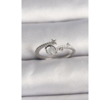 Pirinç Gümüş Renk Zirkon Taşlı Beyaz Mineli Yıldız Detay Ayarlanabilir Kadın Yüzük