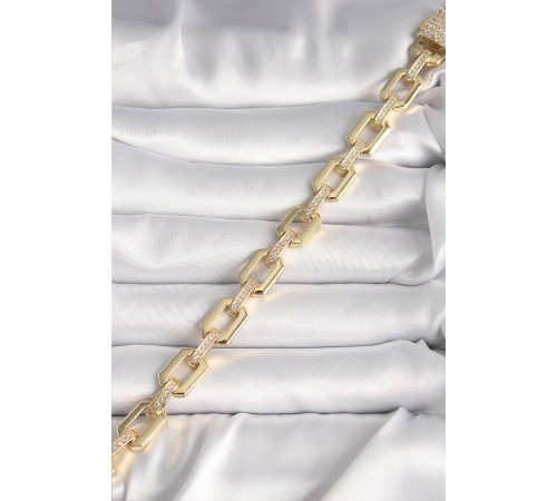 Pirinç Gold Renk Zirkon Taş Detaylı Kare Zincir Model Xuping VIP Exculusive Seri Kadın Bileklik Pirinç Gold Renk Zirkon Taş Detaylı Kare Zincir Model Xuping VIP Exculusive Seri Kadın Bileklik
