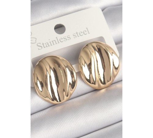 Pirinç Gold Renk İşlemeli Daire Plaka Model Kadın Küpe Pirinç Gold Renk İşlemeli Daire Plaka Model Kadın Küpe