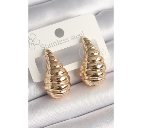 Pirinç Gold Renk İşlemeli Damla Model Kadın Küpe Pirinç Gold Renk İşlemeli Damla Model Kadın Küpe