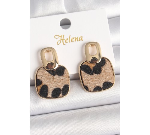 Pirinç Gold Renk Sallantı Kare Leopar Model Kadın Küpe Pirinç Gold Renk Sallantı Kare Leopar Model Kadın Küpe