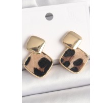 Pirinç Gold Renk Sallant Kare Leopar Desen Model Kadın Küpe