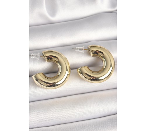 Pirinç Gold Renk Yarım Halka Model CCB Kadın Küpe Pirinç Gold Renk Yarım Halka Model CCB Kadın Küpe