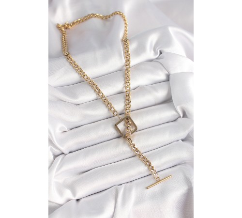 316L Çelik Gold Renk Zincir Model Kare Figür Kadın Kolye 316L Çelik Gold Renk Zincir Model Kare Figür Kadın Kolye