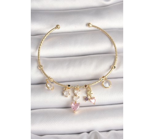 Pirinç Gold Renk Sallantı Zirkon Taşlı Kalp Figür Pembe Kalp Detay Charm Kadın Bileklik Pirinç Gold Renk Sallantı Zirkon Taşlı Kalp Figür Pembe Kalp Detay Charm Kadın Bileklik