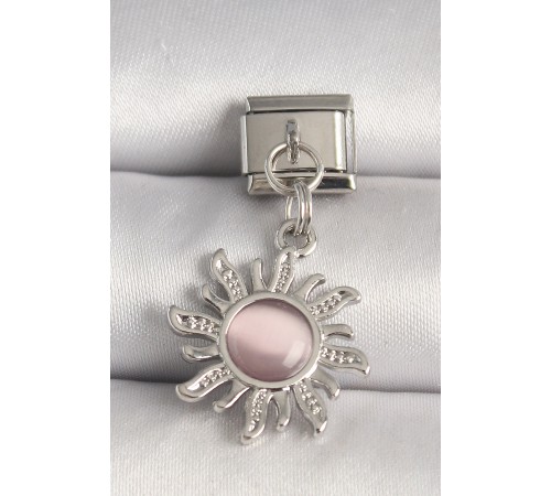 316L Çelik Gümüş Renk Pembe Mineli Güneş Model Nomination Charm 316L Çelik Gümüş Renk Pembe Mineli Güneş Model Nomination Charm
