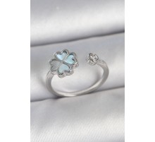 Pirinç Gümüş Renk Mavi Mineli Yonca Model Zirkon Taş Detay Ayarlanabilir Kadın Yüzük