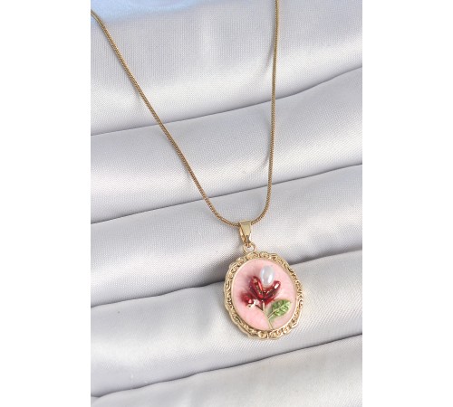 316L Çelik Gold Renk Zincir Pembe Mineli İncili Çiçek İşlemeli Portre Model Kadın Kolye 316L Çelik Gold Renk Zincir Pembe Mineli İncili Çiçek İşlemeli Portre Model Kadın Kolye
