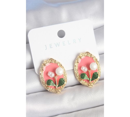 Pirinç Gold Renk Pembe Mineli İncili Çiçek İşlemli Portre Model Kadın Küpe Pirinç Gold Renk Pembe Mineli İncili Çiçek İşlemli Portre Model Kadın Küpe