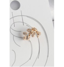 Pirinç Gold Renk Zirkon Taşlı Yaprak Model Kadın Kıkırdak Küpe