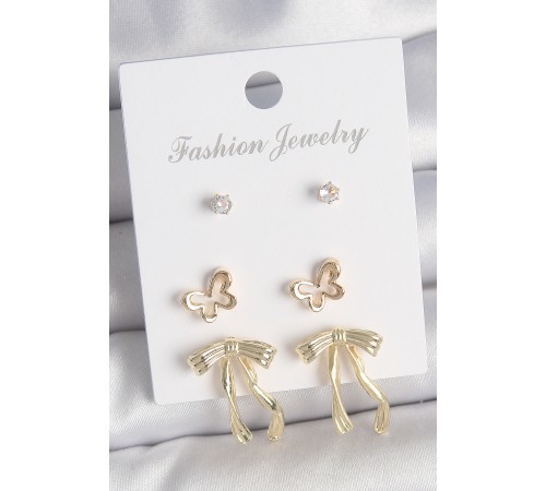 Pirinç Gold Renk Zirkon Taşlı Fiyonk Model Kelebek Detay 3 Çift Kadın Küpe Seti Pirinç Gold Renk Zirkon Taşlı Fiyonk Model Kelebek Detay 3 Çift Kadın Küpe Seti