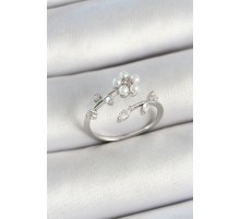 Pirinç İnci Detaylı Papatya Figürlü Zirkon Taşlı Gümüş Renk Ayarlanabilir Kadın Yüzük