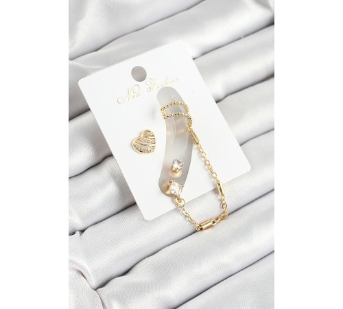 Pirinç Kalp Figürlü Zirkon Taşlı Gold Renk 3'lü Kıkırdak Kadın Küpe Set Pirinç Kalp Figürlü Zirkon Taşlı Gold Renk 3'lü Kıkırdak Kadın Küpe Set