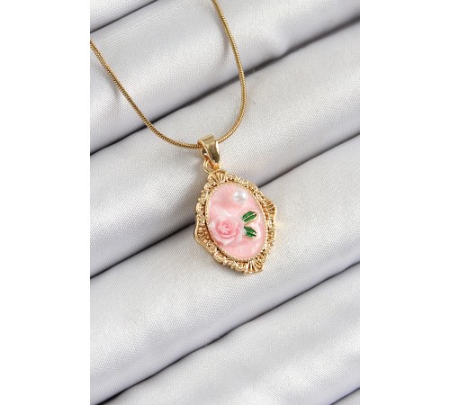 316L Çelik Zincir Pembe Sanatsal Portre İnci Detaylı Gül Figürlü Model Gold Renk Kadın Kolye 316L Çelik Zincir Pembe Sanatsal Portre İnci Detaylı Gül Figürlü Model Gold Renk Kadın Kolye