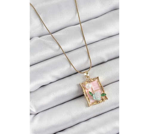 316L Çelik Zincir Pembe Sanatsal Portre İnci Detaylı Gül Figürlü Model Gold Renk Kadın Kolye 316L Çelik Zincir Pembe Sanatsal Portre İnci Detaylı Gül Figürlü Model Gold Renk Kadın Kolye