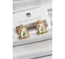 Pirinç Beyaz Mineli Sanatsal Portre Model Gold Renk Kadın Küpe