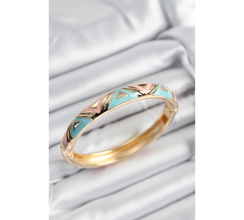 Mineli Pirinç Pembe Ve Mavi Üçgen Motifli Gold Renk Kadın Kelepçe Mineli Pirinç Pembe Ve Mavi Üçgen Motifli Gold Renk Kadın Kelepçe