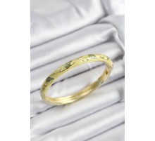 Mineli Pirinç Fıstık Yeşili Yaprak Motifli Gold Renk Kadın Kelepçe