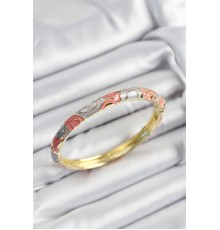 Mineli Pirinç Gri Ve Pembe Sarmal Motifli Gold Renk Kadın Kelepçe