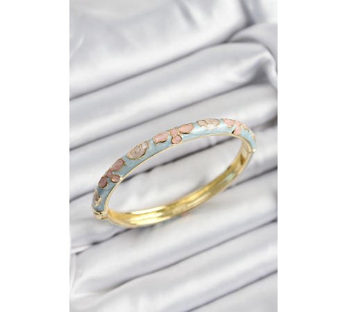 Mineli Pirinç Mavi Ve Pembe Çiçek Motifli Gold Renk Kadın Kelepçe Mineli Pirinç Mavi Ve Pembe Çiçek Motifli Gold Renk Kadın Kelepçe