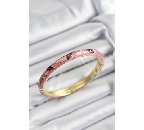 Mineli Pirinç Pembe Ve Fuşya Yaprak Motifli Gold Renk Kadın Kelepçe Mineli Pirinç Pembe Ve Fuşya Yaprak Motifli Gold Renk Kadın Kelepçe