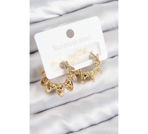 Pirinç Kıvrımlı Halka Model Gold Renk Kadın Küpe Pirinç Kıvrımlı Halka Model Gold Renk Kadın Küpe