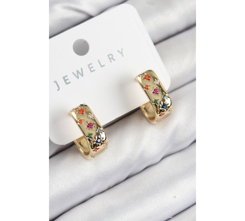 Pirinç Zirkon Taşlı Yıldız Desen Model Gold Renk Kadın Küpe Pirinç Zirkon Taşlı Yıldız Desen Model Gold Renk Kadın Küpe