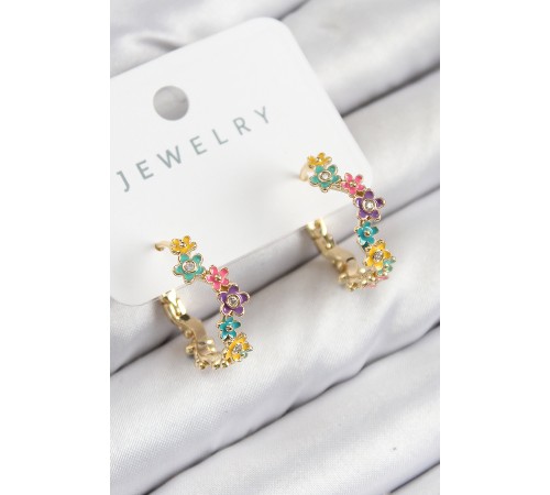 Pirinç Renkli Papatya Model Gold Renk Kadın Küpe Pirinç Renkli Papatya Model Gold Renk Kadın Küpe